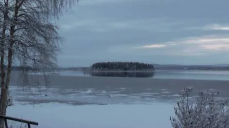 Söndag den 8 november bjöd Svensbyfjärden på den här förvintervyn.