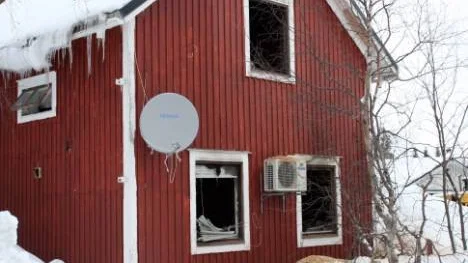 Den äldre villan efter Värdshusvägen i Storfors blev helt utbränd vid lördagens brand.