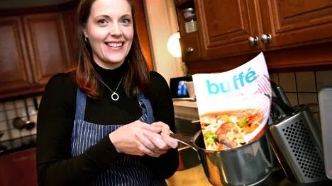 Helena Sundström, Pålmark, är en av sex utvalda testlagare i tidningen Buffé.