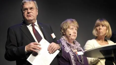Biträdande generaldirektör Lena Liljebäck flankeras av två landshövdingar: Per-Ola Eriksson, Norrbotten, och Barbro Holmberg, Gävleborgs län.