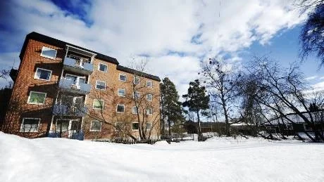 ÅRGÅNGSHUS. Ett av de två punkthus på Stadsön som Lulebo vill bygga på med tre våningar och omvandla till bostäder för äldre,
Foto: Petra Isaksson