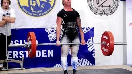 SNUVAD. Angelica Brage från Öjebyn blev snuvad på medalj under World cup i styrkelyft.
