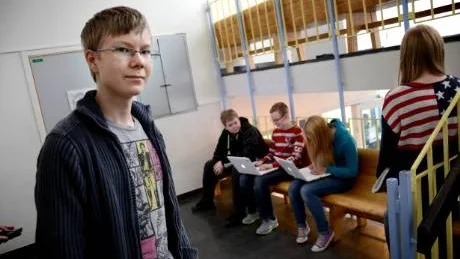 FÅR HJÄLP. Jakob Perä går i nian på Övertorneå centralskola. "Jag tycker att de som behöver extra resurser och hjälp får det", säger han.