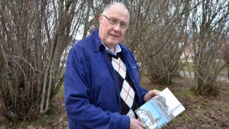SAMHÄLLSKILDRING. I tre månader har Bengt-Göran Nilsson arbetat med boken som är en skildring av vardagslivet livet i Töre och på Seskarö.