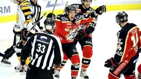 Mattias Perssons första elitseriemål sänkte Skellefteå AIK i slutperioden.