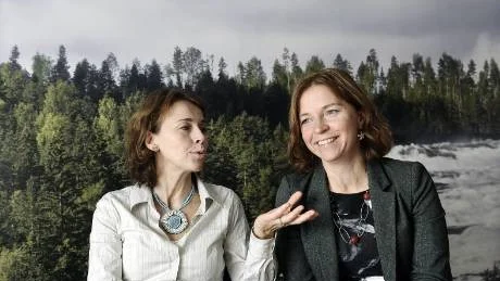 Karin Bodin och Anna Borgeryd är inte bara systrar. De är också företagsledare och arbetskamrater.