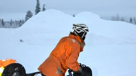 VÄLUTRUSTAD. För att finansiera sin långa cykeltur har Ryoo Nishiko sparat egna pengar och sponsrats av några företag han kommit i kontakt med under färden.