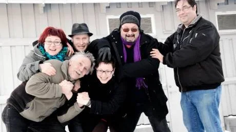 JÄRNGÄNGET. Här är gänget som med sin entusiasm och drivkraft styr skutan Bröt mot nya mål. Från vänster: Marianne Lindgren, Conny Lindgren, Lars Johansson, Bjarne Johansson, Kjell  Morin och Karolina Johansson.