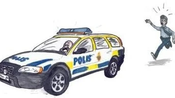 STRANDSATT POLIS. Hjälp, polisbilen stjäls. Två snopna poliser såg hur deras bil stals. Det hjälpte inte att springa ifatt biltjuven. De båda poliserna fick i stället promenera en dryg kilometer in till Töre, där de till slut fann polisbilen parkerad.
Illustration: STEFAN SPJUT
