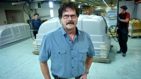 BARA ÖKAR. Håkan Jakobsson, vd och delägare vid Jaxal AB, konstaterar att försäljningsvolymen bara ökar för företaget. Inom kort blir det nyanställningar. FOTO: GÖRAN LAHTI