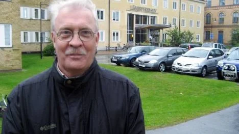 Ronny Edin, chef för Länsstyrelsens naturvårdsenhet, anser att det krävs rabattering eller skattelättnader på de miljövänliga skotertyperna. (Arkivbild)