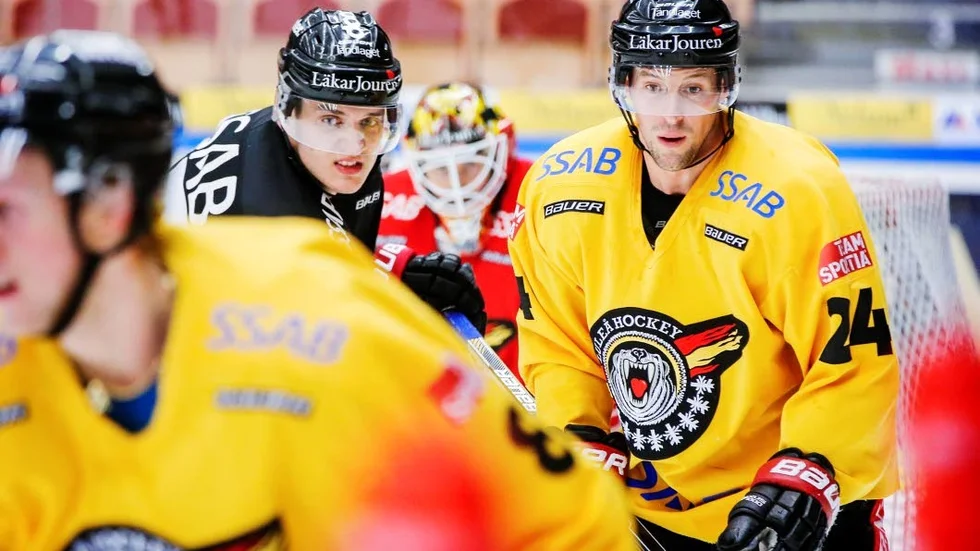 Cam Abbot i nummer 24.
