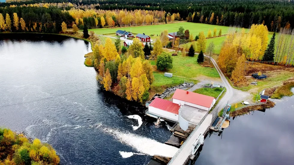 Vattenkraftverket i Fredriksfors planeras att rivas. Hur det blir nu är oklart.