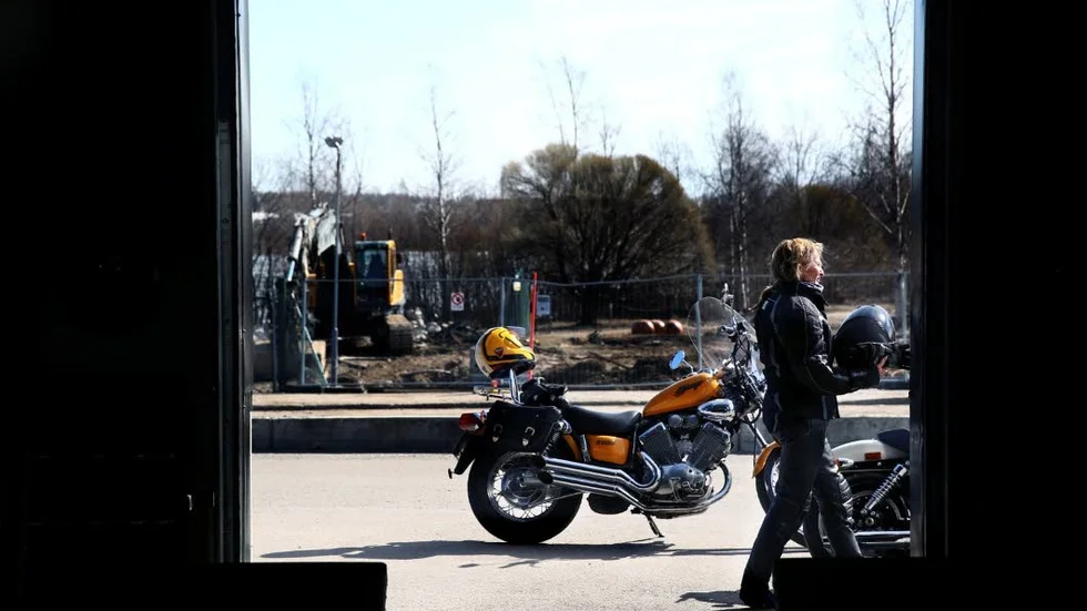 Dags att åka ut. Det är vår och många tar fram motorcykeln."Kom ihåg att kolla maskinen och avrosta också dig själv som förare" uppmanar motorcykelorganisationen SMC Norrbotten.