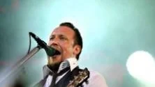 PRESSANDE. Volbeats grundare och låtskrivare Michael Poulsen förklarar att det är en stressig tillvaro att försöka skriva nya låtar till ett album.