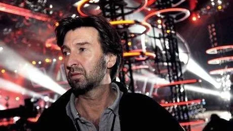 "Smick" Hall-Hardgrave har sysslat med produktioner av det slaget i 30 år. "Jag blir inte stressad och därför är jag långlivad i branschen".