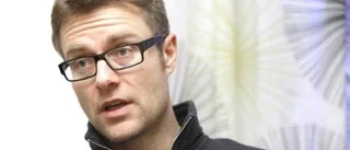 Tufft att få rätsida på lutande bassänger