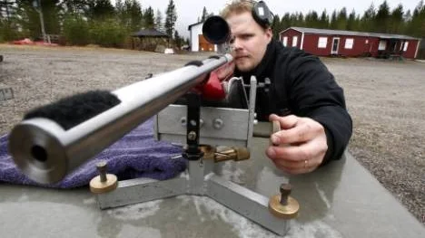 Borne Gebing tog sammanlagt fem medaljer vid bänkskytte-SM i Dalarna. Nu väntar VM i Frankrike i augusti. (Arkivbild)
