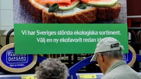 Förra året handlade ett svenskt hushåll ekologiska varor för i genomsnitt 840 kronor enligt en rapport från Statistiska centralbyrån. Det är nästan 30 procent mer än år 2006.