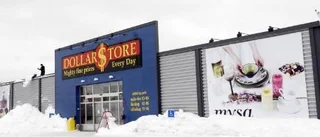 Dollarstores tak nära knäckas av snömassor
