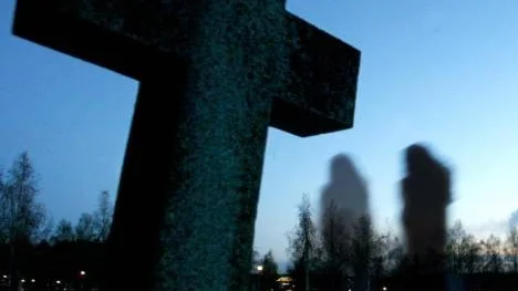 I framtiden kan begravningar komma att direktsändas över nätet - som service för långväga sörjande, utan möjlighet att närvara under begravningsceremonin. I England praktiseras redan förfarandet. (Arkivbild).