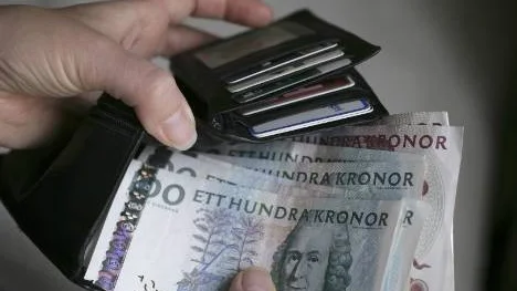 Höginkomsttagarna kan räkna med ännu ett klipp när regeringen Reinfeldt bränner av tredje steget i jobbskatteavdraget.