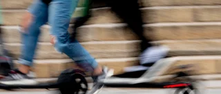 Inför obligatorisk drulleförsäkring – särskilt för unga