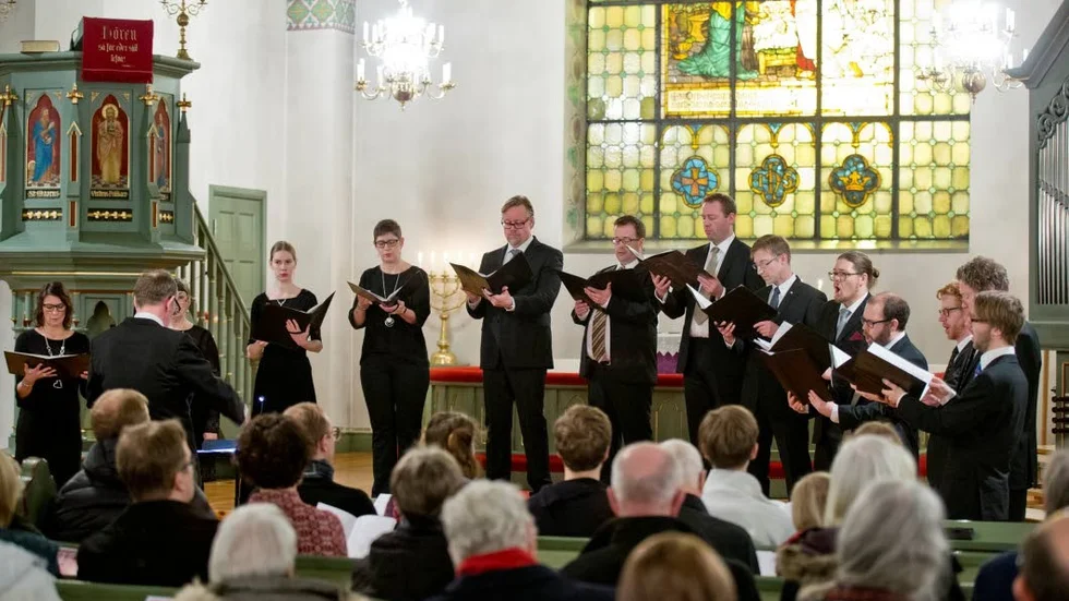 Lokalproducerat. Sista sången i Jan Sandströms ”Nunc Dimittis” blev extranummer, eftersom det är nytt för Vokalensemblen.