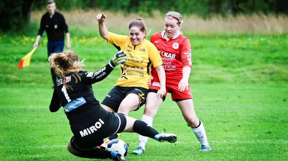 Rebecca Öhman, en av Infjärdens målskyttar mot Kiruna.