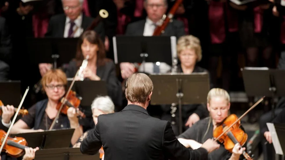 Konsert. ”Euforiskt – klassiker men inte bara klassiskt” vill visa att klassisk musik inte behöver vara pretentiös. Framförandet imponerade däremot inte på PT:s recensent.