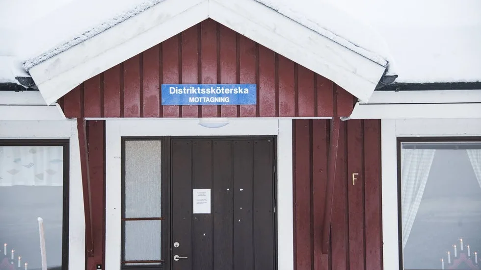 Stängt. ”I Moskosel och Glommersträsk så har de flyttat bort sjuksköterskorna innan beslutet var fattat. Jag lyssnade på debatten från fullmäktige och hela oppositionen var ju rörande eniga om att de