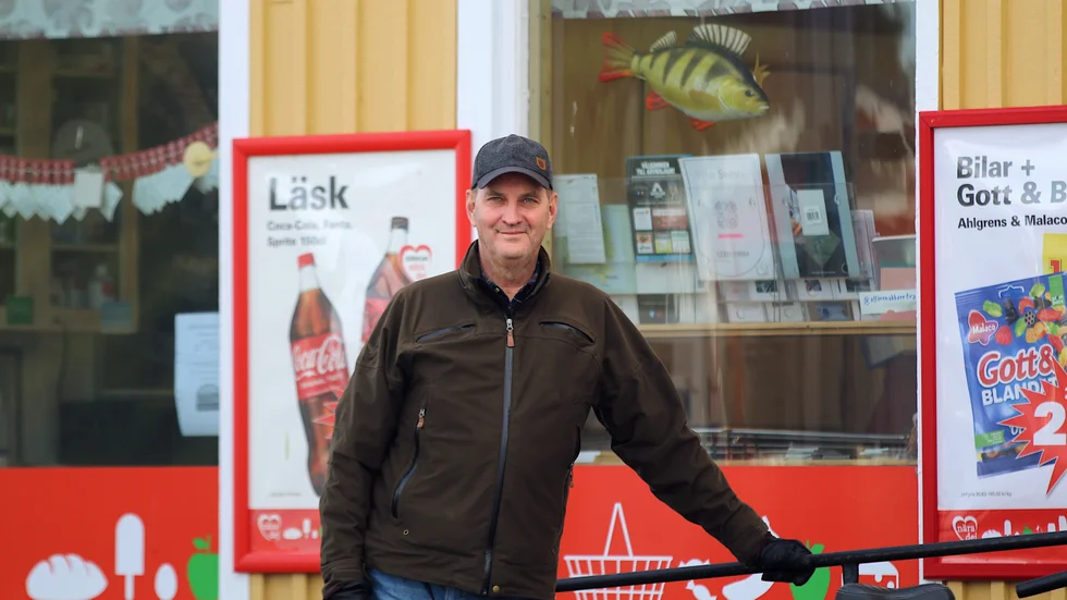 Michael Gällerstedt, styrelseordförande i Abborrträsk handel AB, uppmanar bybor och boende i närliggande byar att bli mer köptrogna. "Vi behöver det oavsett vilken driftsform vi väljer i slutänden."