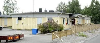 Vårdare slogs ner på gruppboende