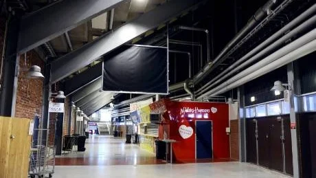 NY LÅNGSIDA. Den så kallade norra långsidan kommer att förändras mycket till skillnad från den södra långsidan som i princip kommer att vara som i dag. Den norra långsidan kommer bland annat att innehålla 18 nya loger, ny rejäl pressläktare, flera omklädningsrum, bland annat för A-laget, med mera.