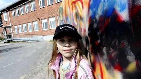 SPÄNNANDE. Första klassaren Ibba Eriksson trivs på Kvarnåskolan. Att börja tvåan efter sommarlovet ska bli spännande, att skolan då blir en friskola tror hon kan göra skillnad.
Foto: Roland S Lundström