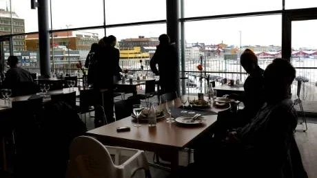 BORDE VARA BÄTTRE. Restaurang Luleå har stans bästa utsikt men maten når inte samma höjder. Men en trea förtjänar den allt.