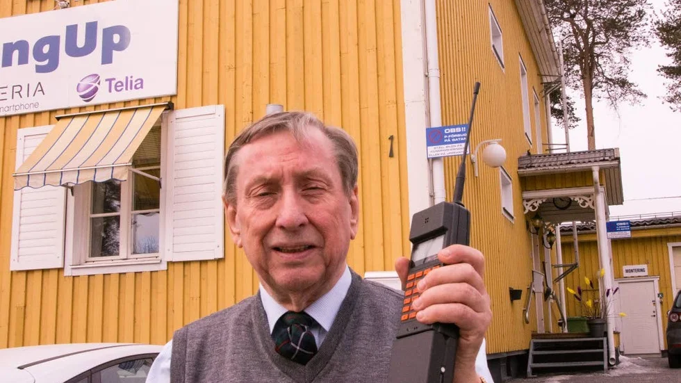 Slut. En otrolig uteveckling inom mobiltelebranschen har Jan Hansson upplevt. Han säljer nu sin rörelse efter drygt 40 år.