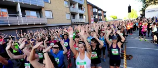 3 200 på fötterna ikväll