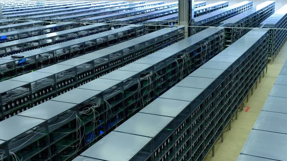 KNC Miners datorhall i Boden.