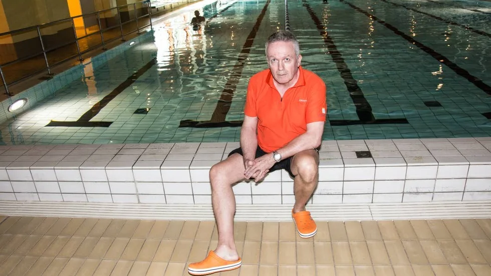 Samlingspunkt.  - Den sjuttonde juni är det sista baddagen, sen vet vi inte hur det blir säger badmästare Erik Wallin.