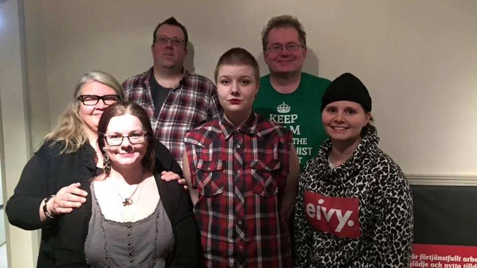 Styrelsen. Bakre raden: Susanne "Sussie" Hedlund, Jimmy Berg och Jimmy Stenman. Främre raden: Maria "Mi" Wikslund, Emelie Häggdahl och Malin Bäckström.