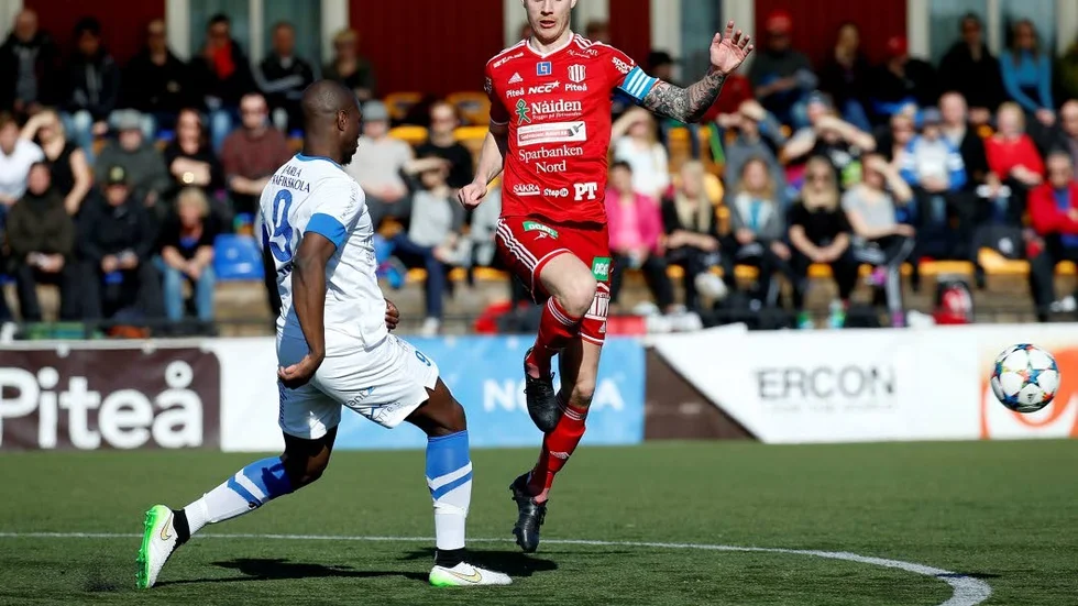 William Olausson satte spiken i kistan med sitt 2–0-mål på straff.