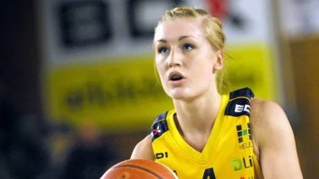 FOKUSERAD. Aili har hunnit med två säsonger i Luleå Baskets dress.Foto: ANDREAS WÄLITALO