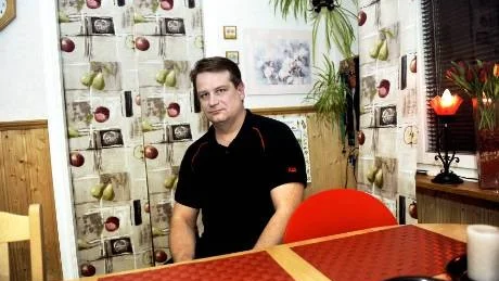 HJÄLTE. Jari Uusitalos snabba insats räddade troligen livet på den 16-årige pojken som knivskars på Hertsön.