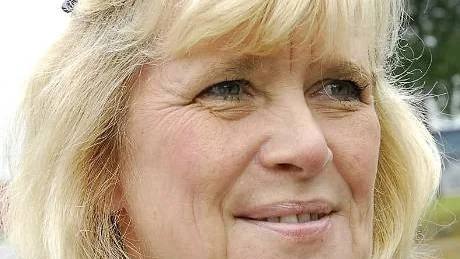 MÖNSTRING I LULEÅ,. "Hälften av dem som mönstrar får göra militärtjänst", säger pliktverkets enhetschef Rita Färm.