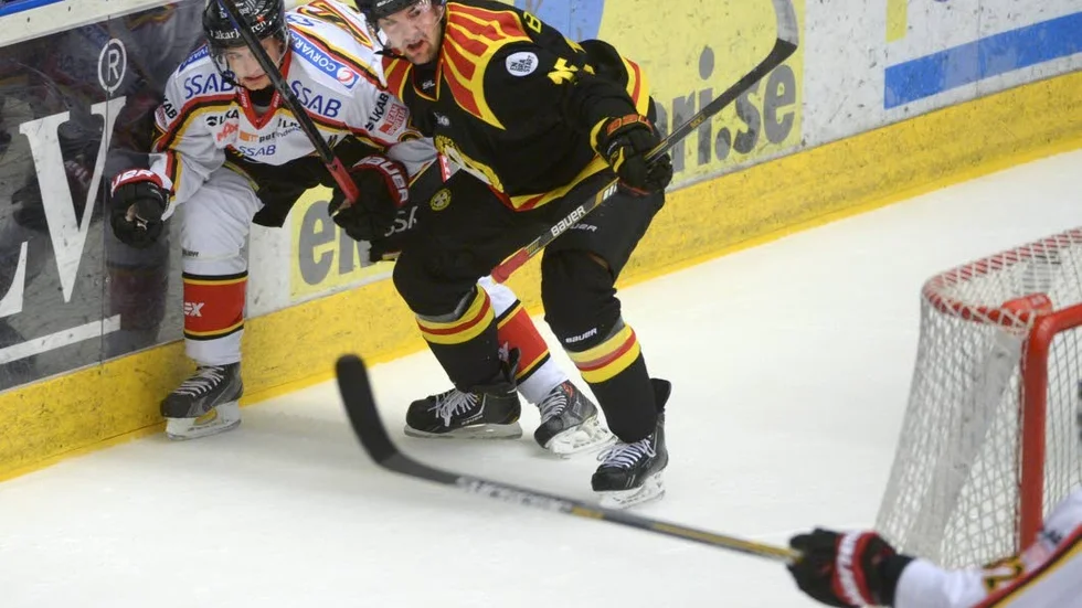 Mållös. Daniel Zaar kunde inte ta sig förbi Brynäs försvar.