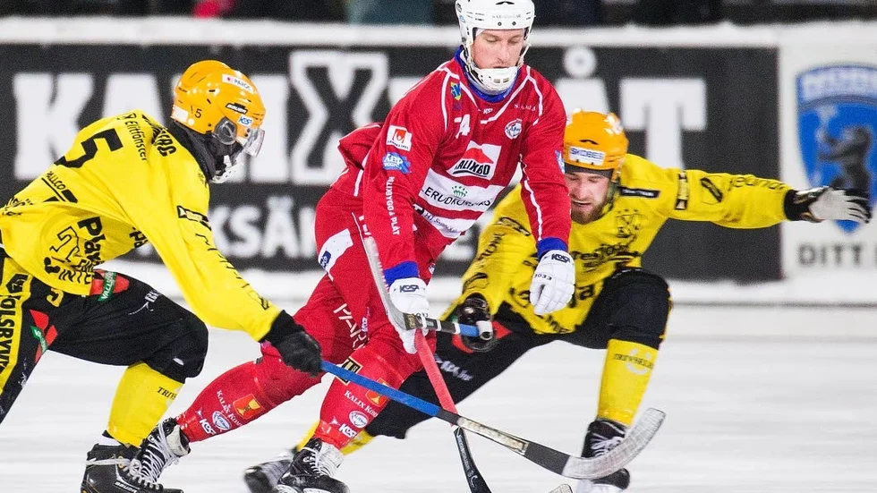 Avslutningen. Det blir en raffinerad avslutning på elitserien för Kalix Bandy. Erik Olovsson ställs där mot ett av sina gamla lag, Villa, och seger innebär att Kalix mest troligt slipper kvala.