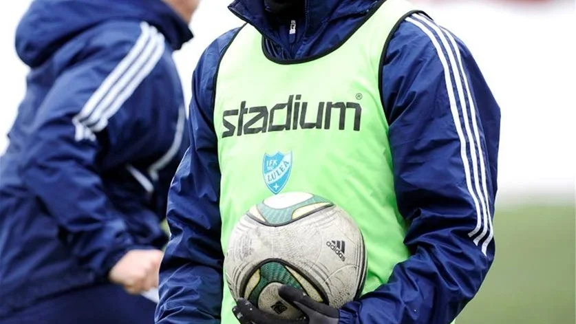 SKADEFÖRFÖLJD. Mettävainio har dragits med skador under stora delar av karriären. Nu står det klart att han inte fortsätter med IFK Luleå nästa säsong.