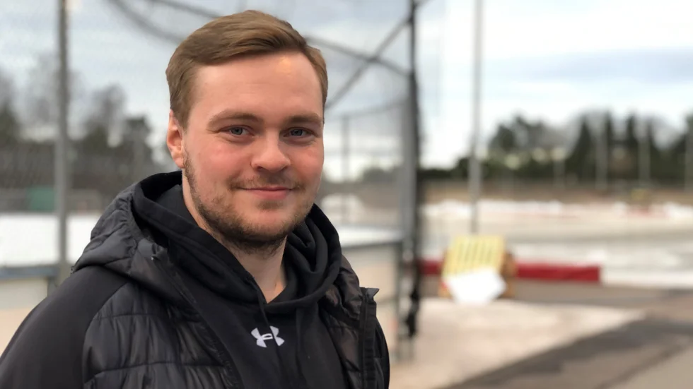 Poängkungen Tobas Sjökvist och hans Linden inleder kvalet till Allsvenskan under tisdagskvällen.