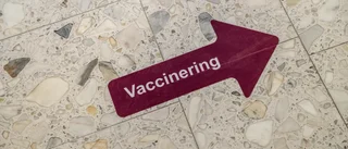 Sjuksköterskorna ska väl få vaccinera sig först?